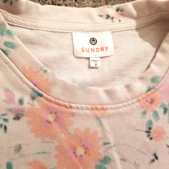 SUNDRY by Anthropologie floral pleated sweatshirt + floral pocket Jogger size 2 - Picture 16 of 16